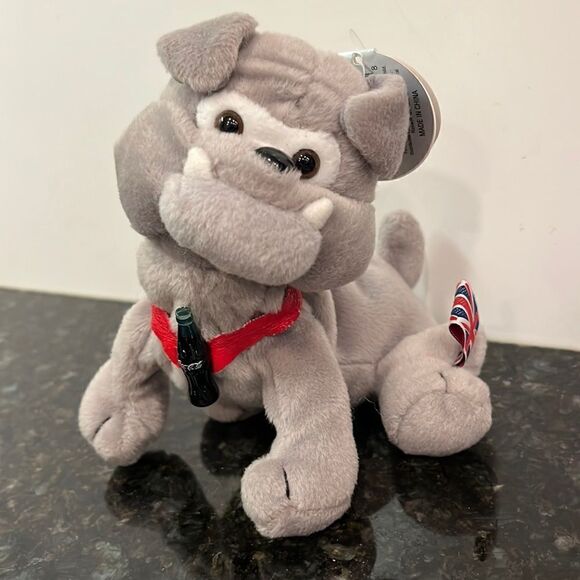 1999 Coca Cola International Dover Bulldog England Bean Bag Plush NEW WITH TAGS - Picture 1 of 13